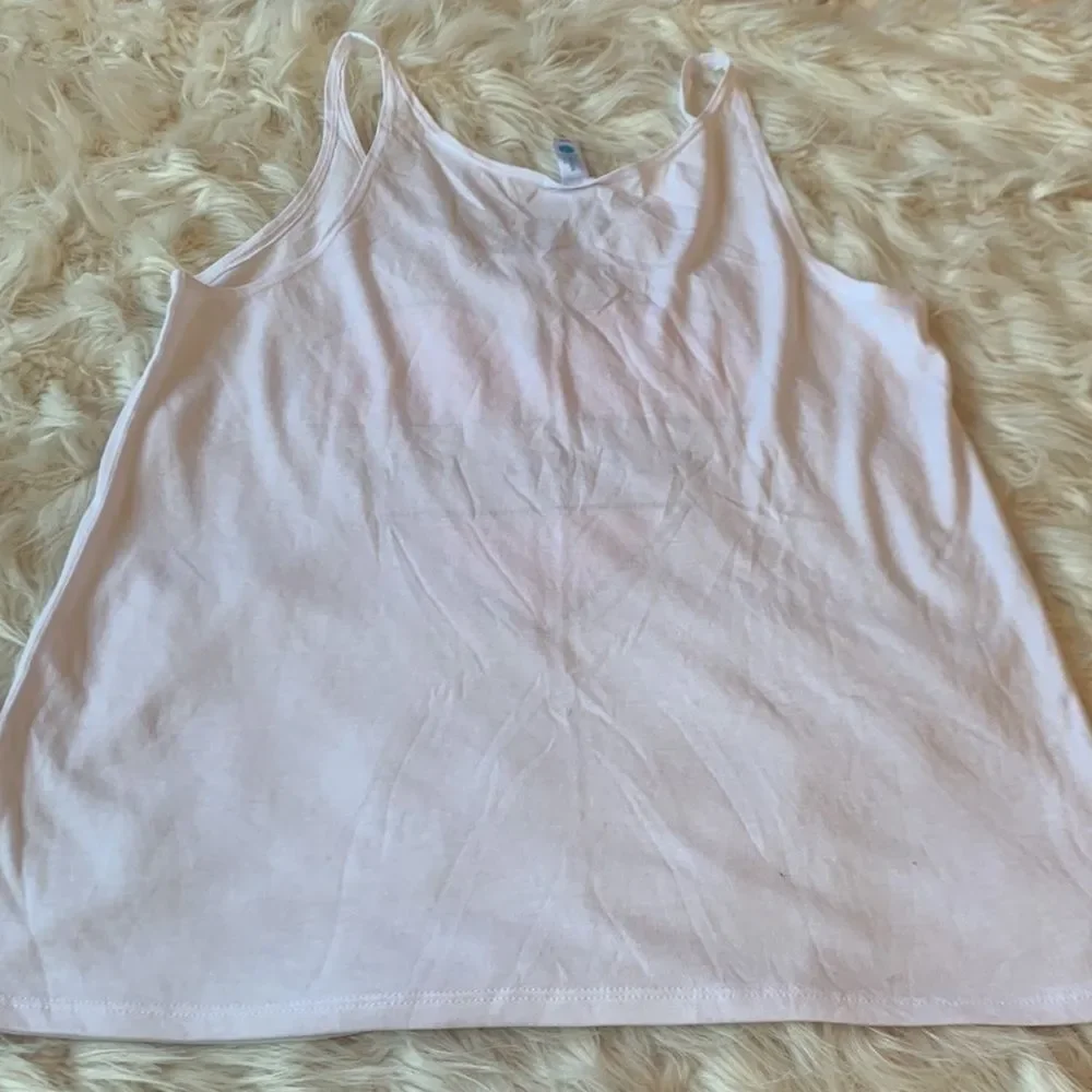 Brand New Never Worn White Pink and Silver Alpha Phi Hear Tank Top Size Small